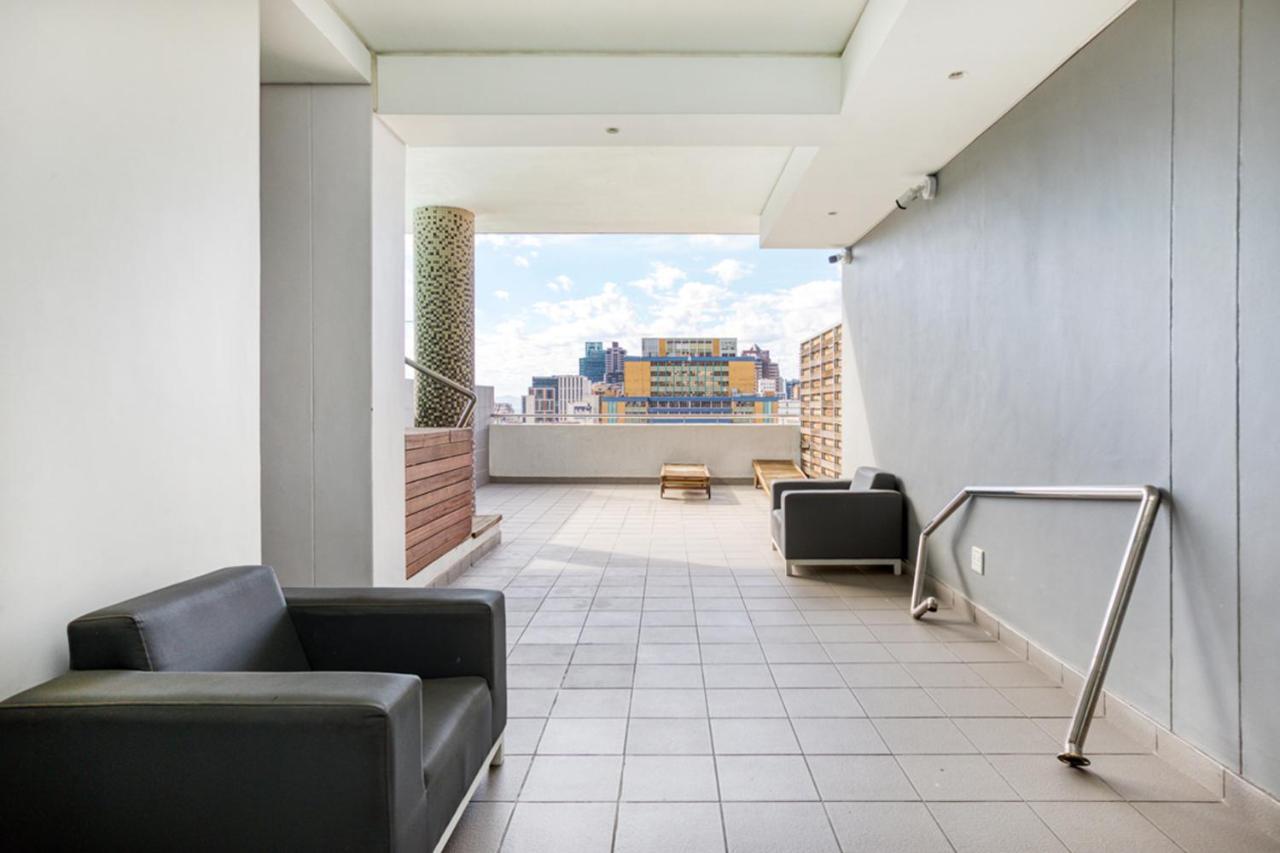 Backup-Powered Luxury Ny City Apartment At Table Mountain Кейптаун Экстерьер фото